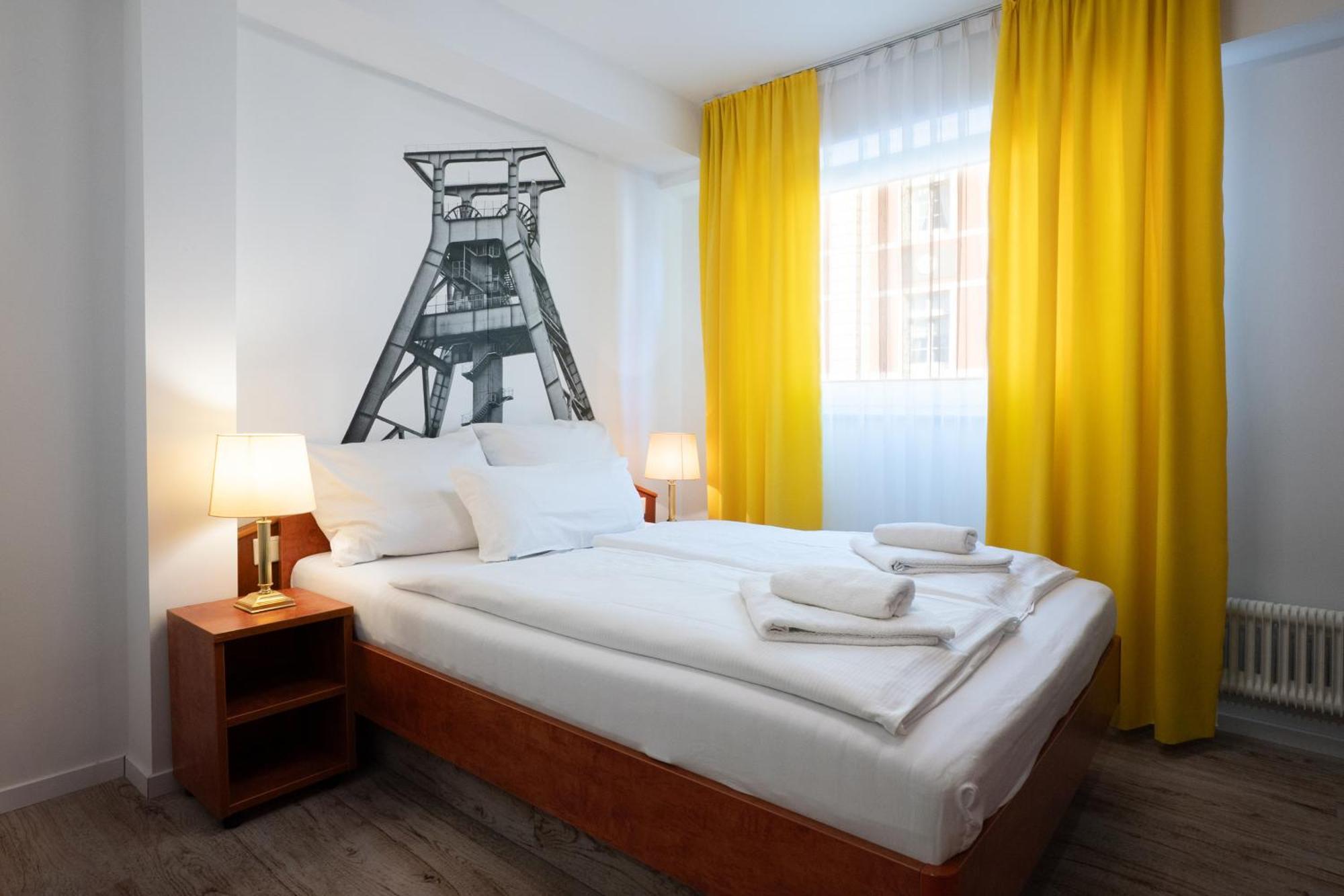 Hotel Zur Post ヘルネ エクステリア 写真