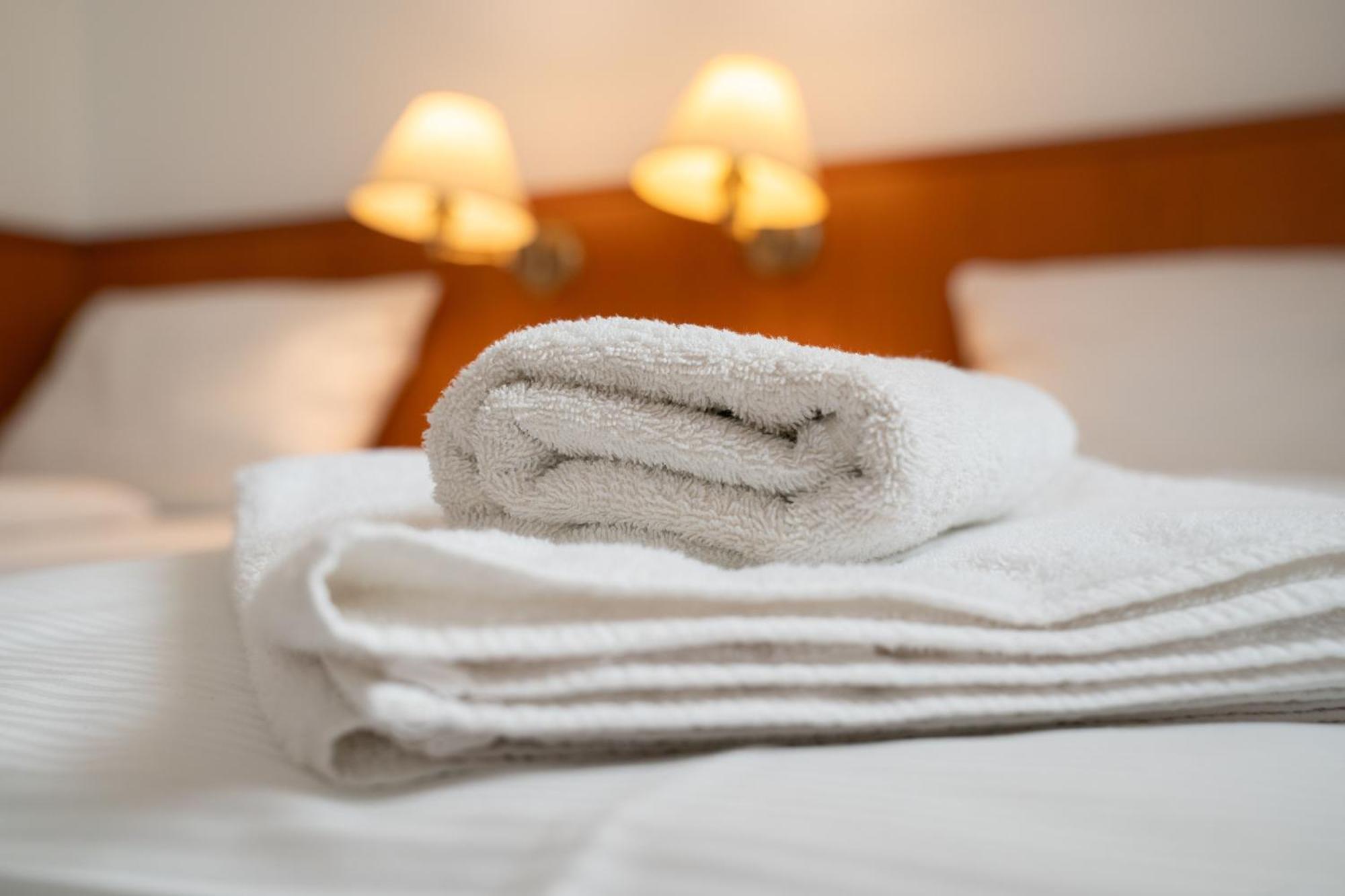 Hotel Zur Post ヘルネ エクステリア 写真