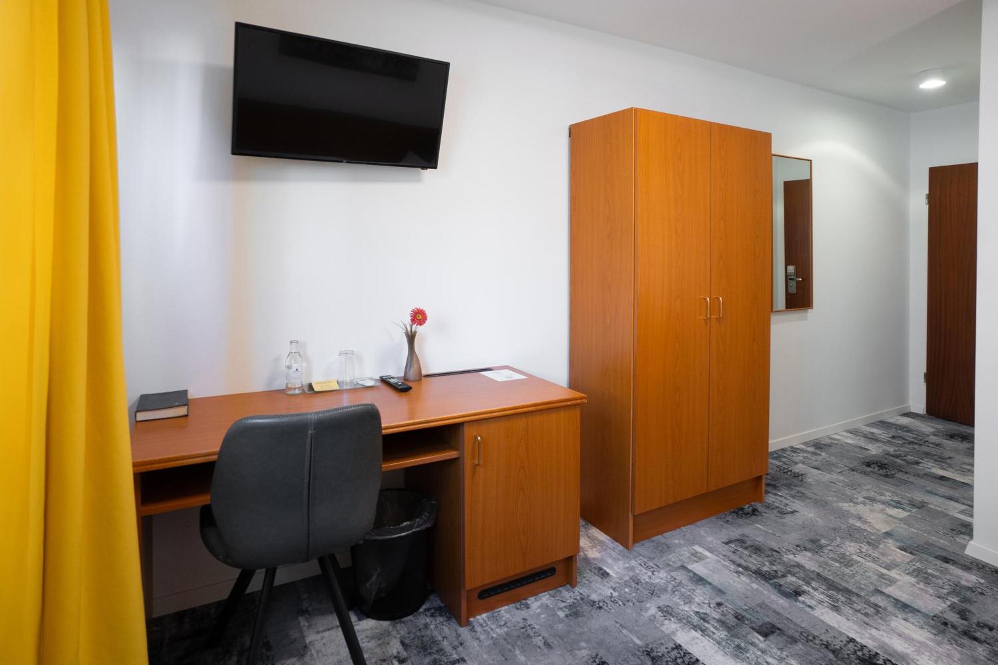 Hotel Zur Post ヘルネ エクステリア 写真